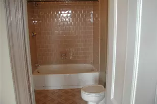 100 Bowen St, Providence, RI 02906 - Photo 7