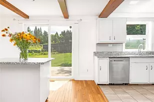 214 Highland Rd, Tiverton, RI 02878 - Photo 5