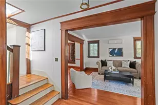 36 Mt Hope Ave, Providence, RI 02906 - Photo 11