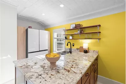 36 Mount Hope Avenue, Providence, RI 02906 - Photo 15