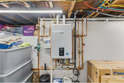 128 Rodman Street, South Kingstown, RI 02879 - Photo 35