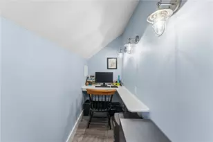 128 Rodman St, South Kingstown, RI 02879 - Photo 29