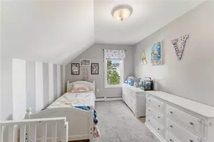 128 Rodman St, South Kingstown, RI 02879 - Photo 33