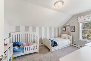 128 Rodman St, South Kingstown, RI 02879 - Photo 31