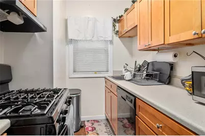 13 Elizabeth Street, Cumberland, RI 02864 - Photo 9