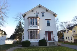 24 Arnold St, Lincoln, RI 02865 - Photo 3