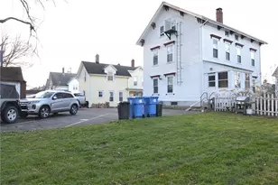 24 Arnold St, Lincoln, RI 02865 - Photo 9