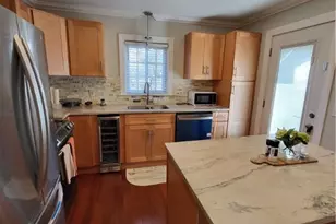 27 Frederick St, Warwick, RI 02888 - Photo 5