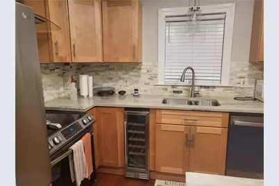 27 Frederick Street, Warwick, RI 02888 - Photo 9