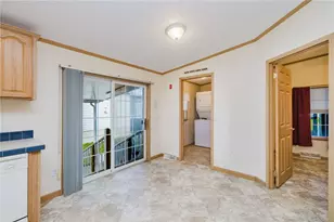 18 Mockingbird Ln, Tiverton, RI 02878 - Photo 5