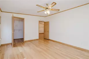 18 Mockingbird Ln, Tiverton, RI 02878 - Photo 15