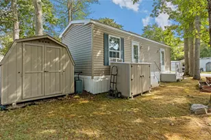 529 Forest Prk, Middletown, RI 02842 - Photo 13