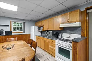 3 Betsy Dr, Bristol, RI 02809 - Photo 23