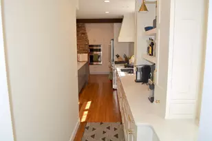 93 Power St, Providence, RI 02906 - Photo 9