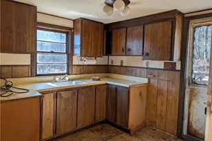 109 Saunders Brook Rd, Glocester, RI 02814 - Photo 3