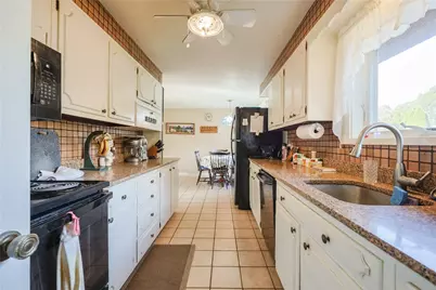 19 West Spruce Street, Charlestown, RI 02813 - Photo 15