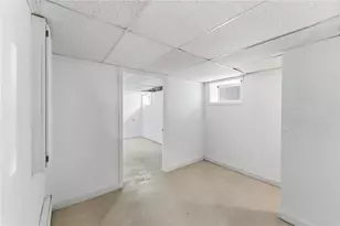 10 Woburn St, Cranston, RI 02910 - Photo 39