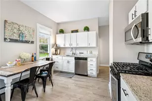 38 Collins St, Bristol, RI 02809 - Photo 39