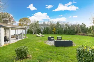 38 Collins St, Bristol, RI 02809 - Photo 13