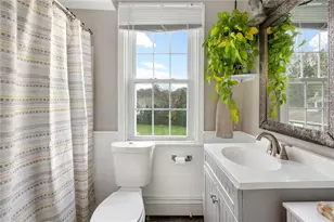 38 Collins St, Bristol, RI 02809 - Photo 25