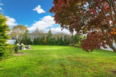 38 Collins Street, Bristol, RI 02809 - Photo 9