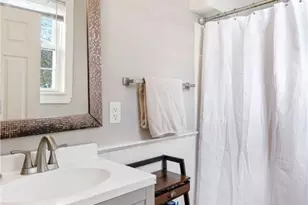 38 Collins St, Bristol, RI 02809 - Photo 41