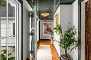 124 Harrison Ave, Newport, RI 02840 - Photo 11