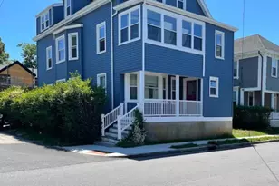 41 Merton Rd, Newport, RI 02840 - Photo 1