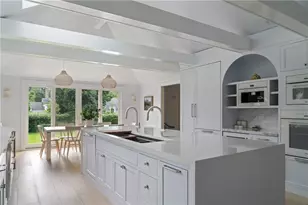 124 Harrison Ave, Newport, RI 02840 - Photo 5