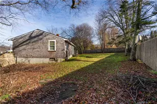 105 Borden Rd, Tiverton, RI 02878 - Photo 15