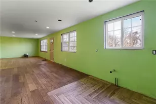 105 Borden Rd, Tiverton, RI 02878 - Photo 5