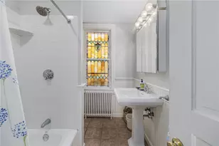 30 Bull St, Newport, RI 02840 - Photo 19