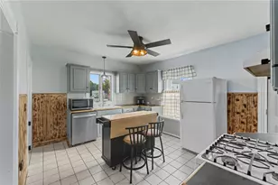 3 Arnold Ave, Lincoln, RI 02865 - Photo 5