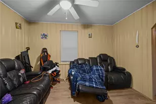 38 Pender Ave, Warwick, RI 02889 - Photo 21