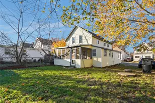 38 Pender Ave, Warwick, RI 02889 - Photo 7