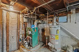 86 Glen Dr, Warwick, RI 02889 - Photo 21