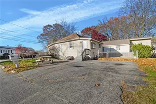 86 Glen Dr, Warwick, RI 02889 - Photo 5