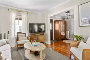 21 John St, Newport, RI 02840 - Photo 9