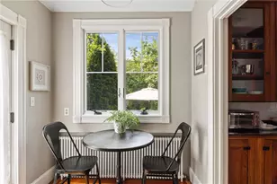 21 John St, Newport, RI 02840 - Photo 11