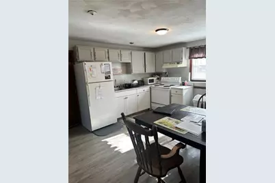 424 Smithfield Avenue #1, Pawtucket, RI 02860 - Photo 3