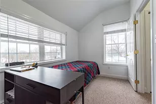 95 Rowley St, Providence, RI 02908 - Photo 17