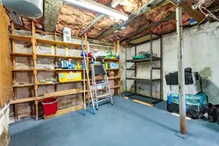 95 Rowley St, Providence, RI 02908 - Photo 25