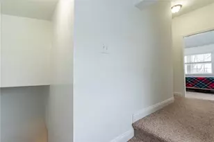 95 Rowley St, Providence, RI 02908 - Photo 15