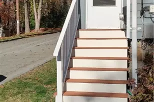 95 Rowley St, Providence, RI 02908 - Photo 39