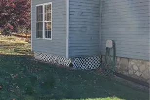 95 Rowley St, Providence, RI 02908 - Photo 41