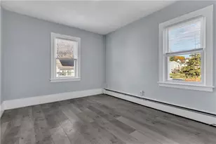 78 Old Oak Ave, Cranston, RI 02920 - Photo 11