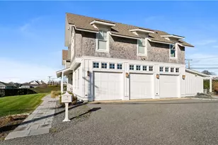 3 Doris Terrace, Newport, RI 02840 - Photo 3