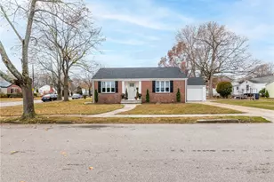 41 Drake Rd, Warwick, RI 02888 - Photo 23