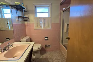 7 Eliza St, Providence, RI 02909 - Photo 15