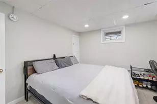 156 Yeoman Ave, Cranston, RI 02920 - Photo 25